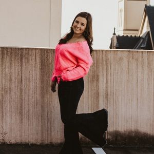 Meet your Posher, Sally